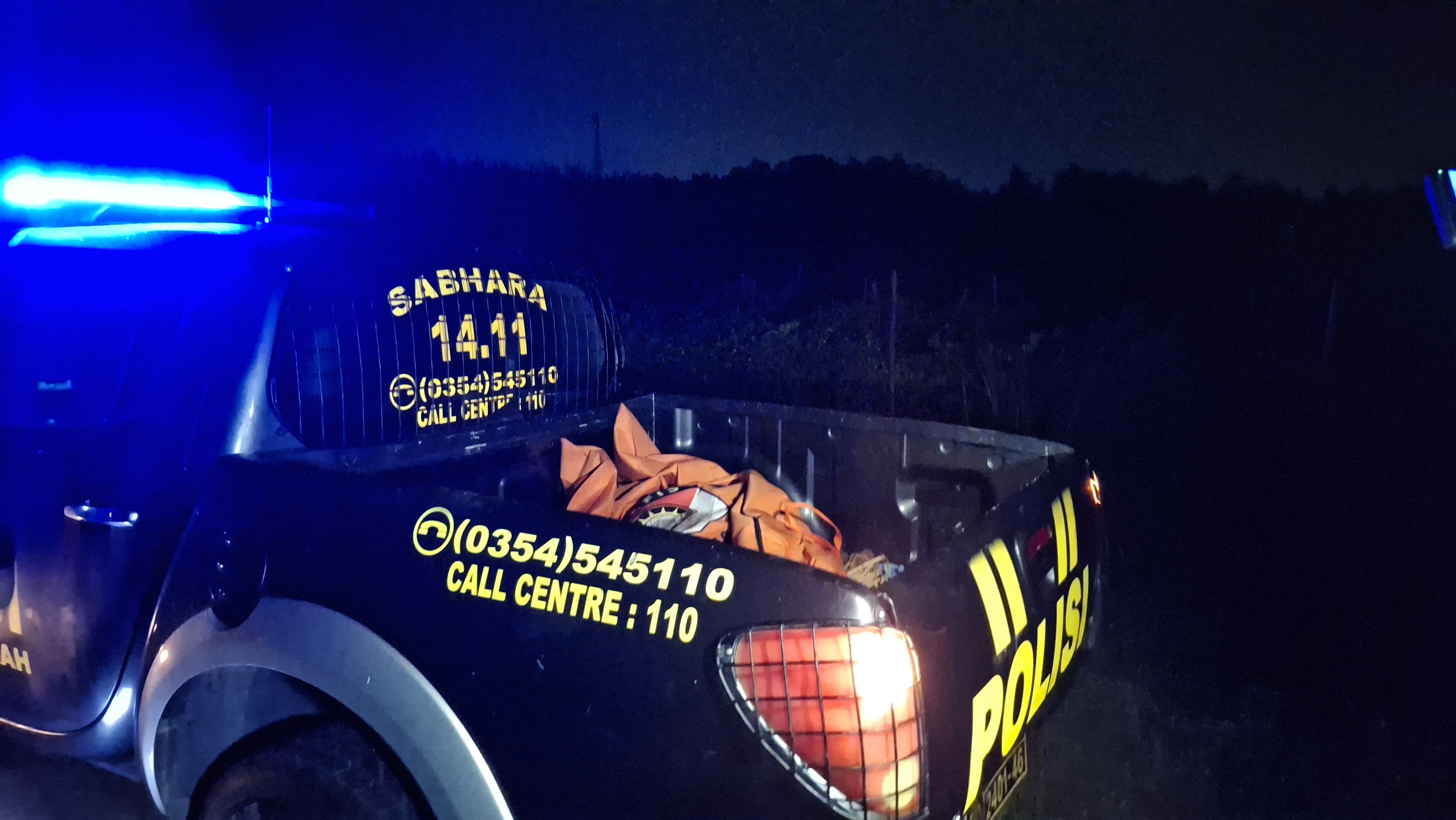 Evakuasi korban kekerasan di Gurah Kediri ke RS.