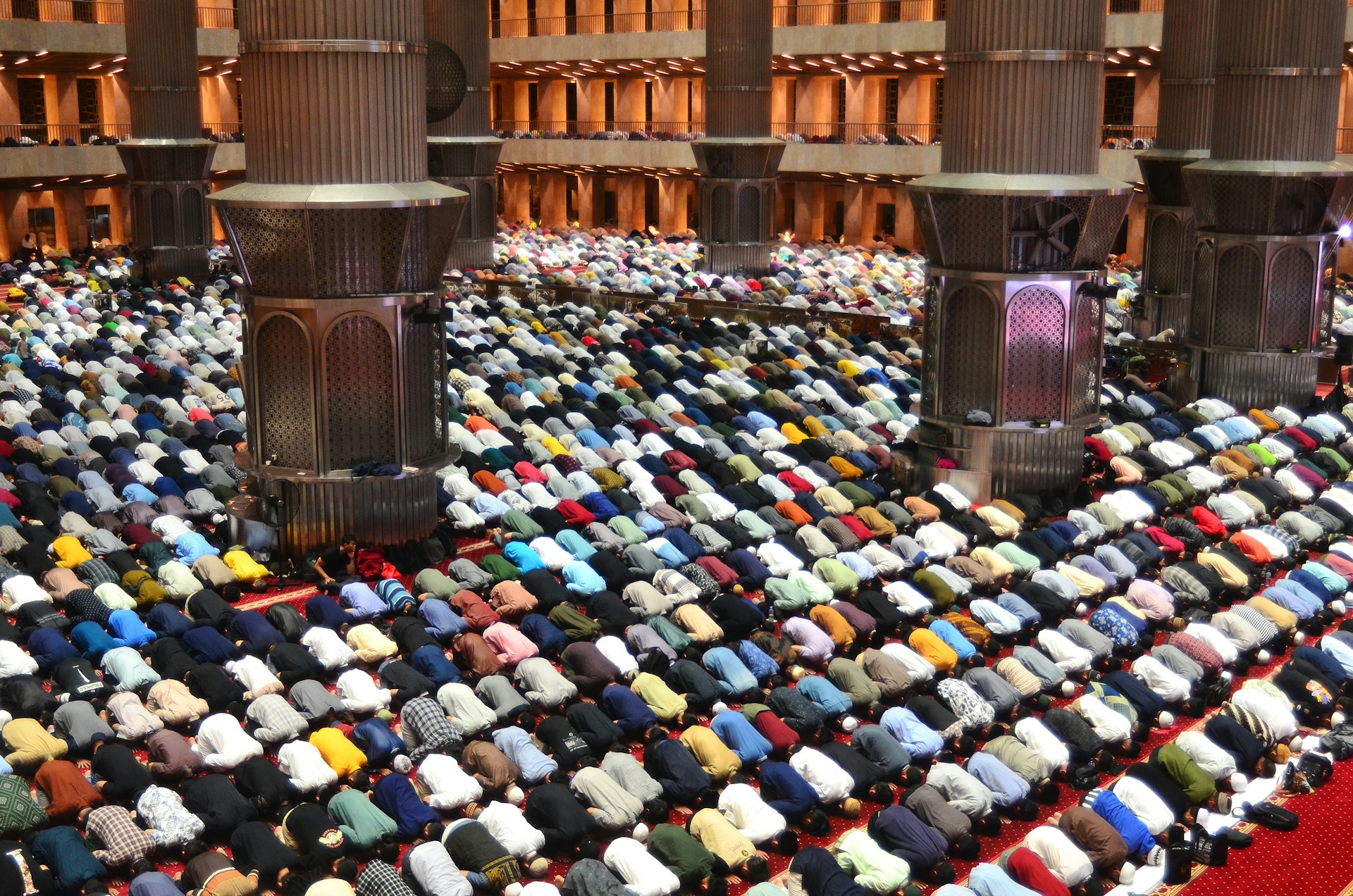 Sholat Tarawih dan Witir