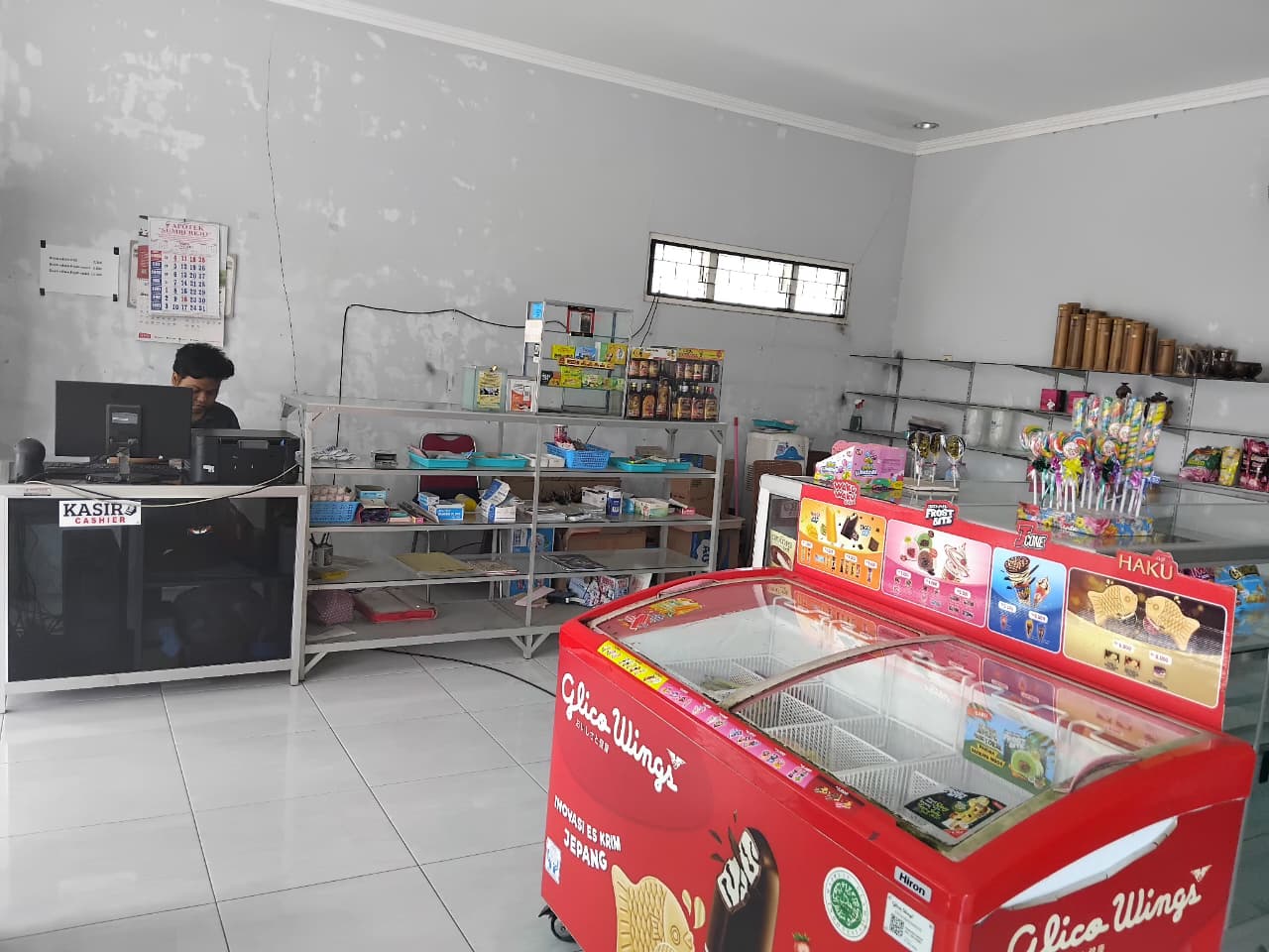 Pertokoan di Desa Gogorante, salah satu lini usaha BUMDesa (Diana Yunita/JPRK)