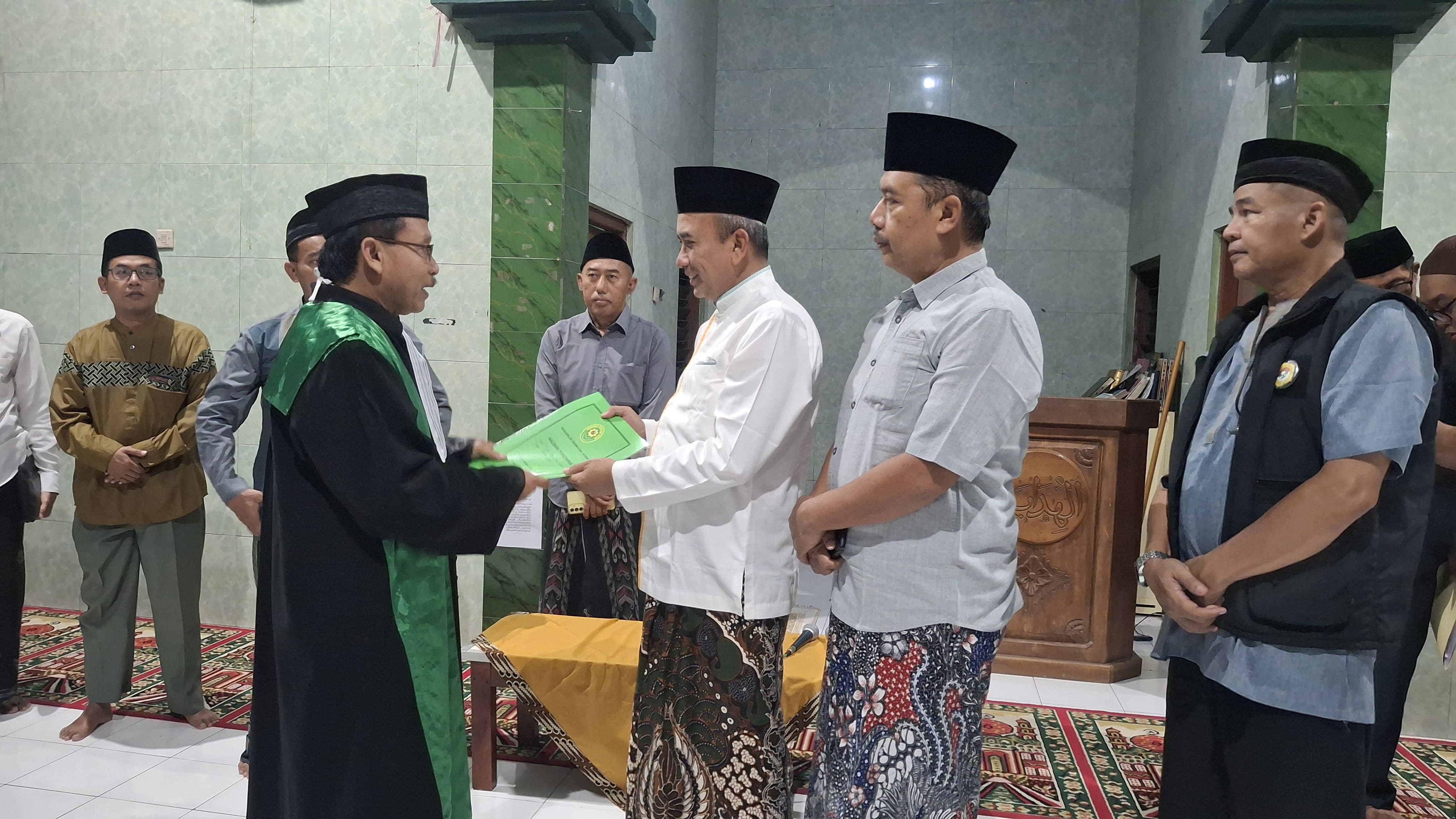 Tim pemantau hilal di Kabupaten Kediri.