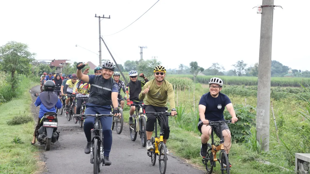 Polres Kediri bersepeda bersama sekaligus mengecek kawasan wisata