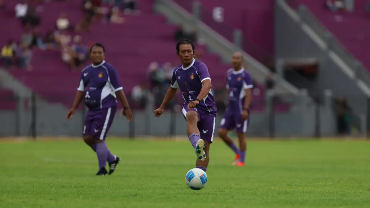 Legenda Persik Kediri Khusnul Yuli Kurniawan. (Wahyu Adji/JPRK)