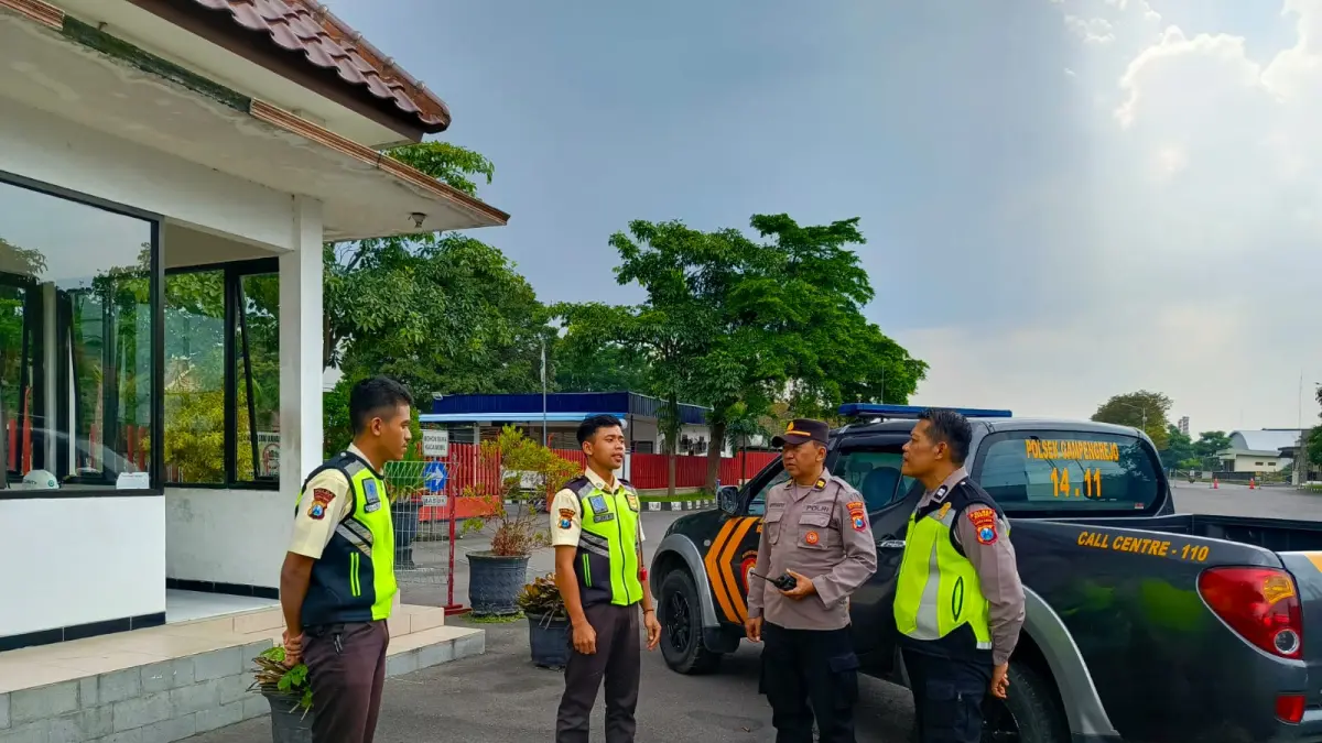 Polsek Gampengrejo rutin lakukan patroli keamanan di wilayah hukum Polsek Gampengrejo