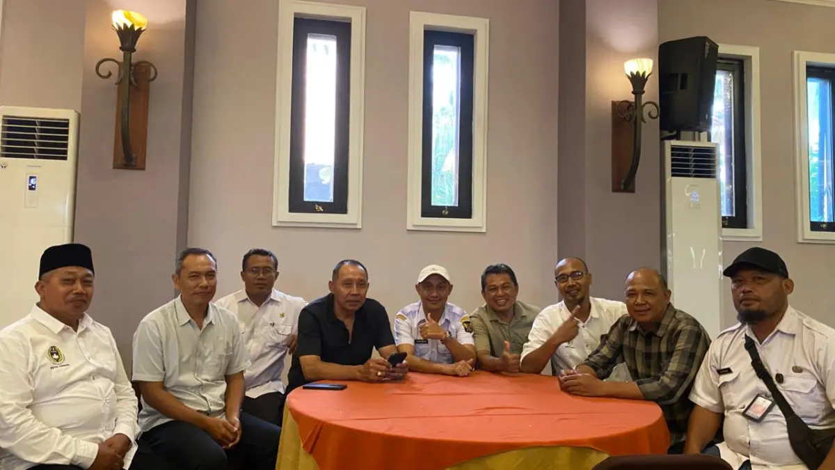 Para legenda Persik Kediri era 200-an. (FOTO: Emilia Susanti/JPRK)