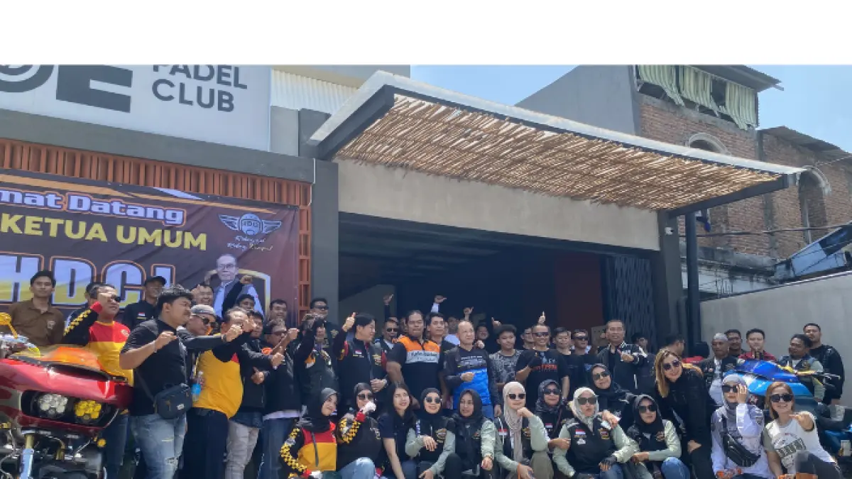 HDCI Jatim saat singgah di FEDE Padel.