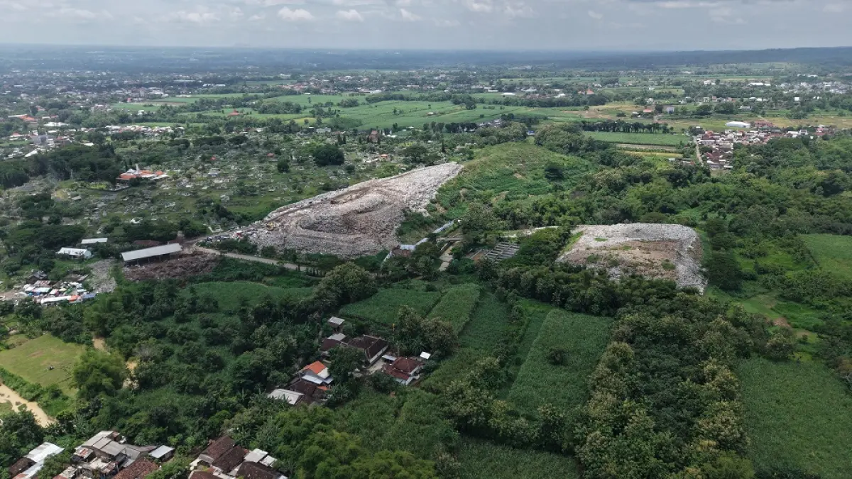 TPA Klotok Kota Kediri difoto dari udara. (Foto: Wahyu Adji)