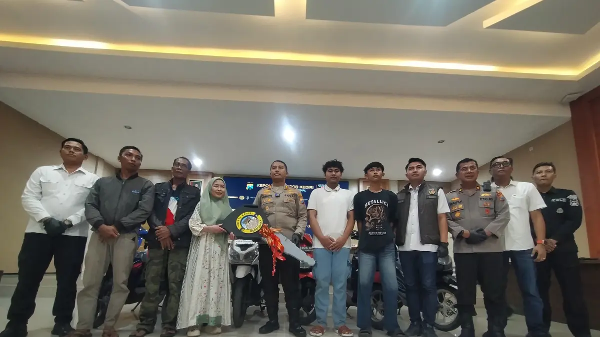 Berhasil amankan pelaku curanmor, enam unit telah diserahkan kembali kepada pemiliknya.