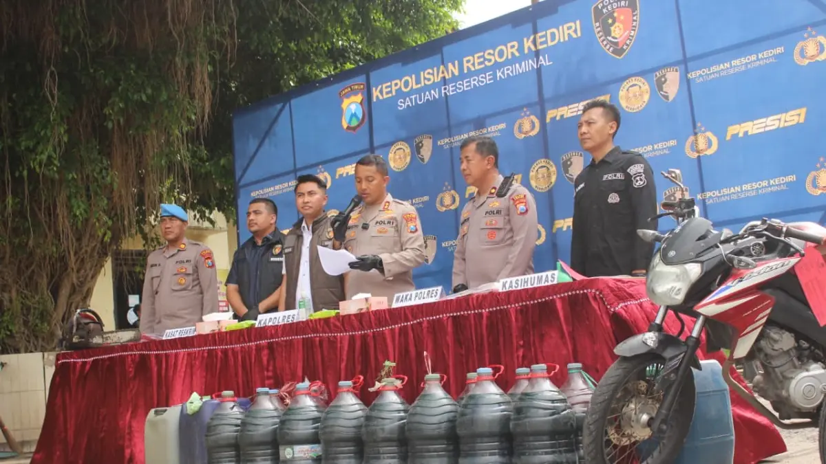 Polres Kediri lakukan rilis penyelewengan BBM