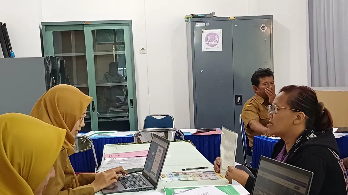 Ilustrasi SPMB Kota Kediri.