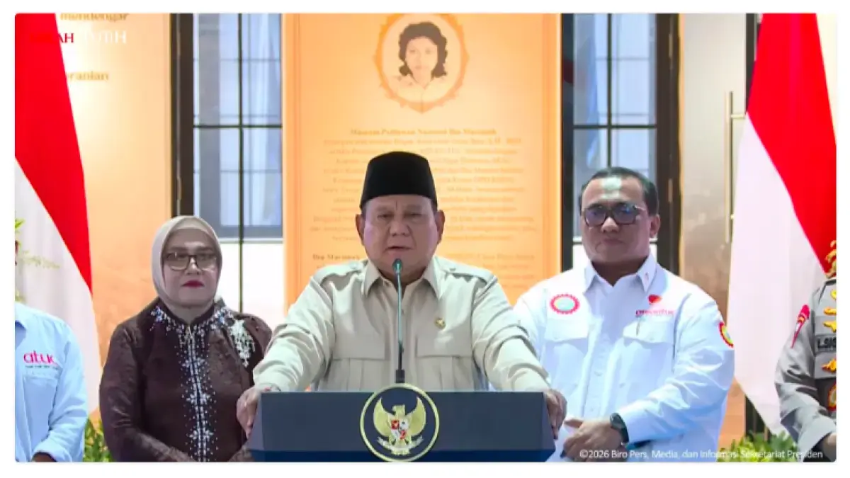 Presiden Prabowo Subianto saat peresmian Rumah Ibu Marsinah di Nganjuk, Jawa Timur, Selasa (16/5). (Tangkapan layar YouTube Setpres)