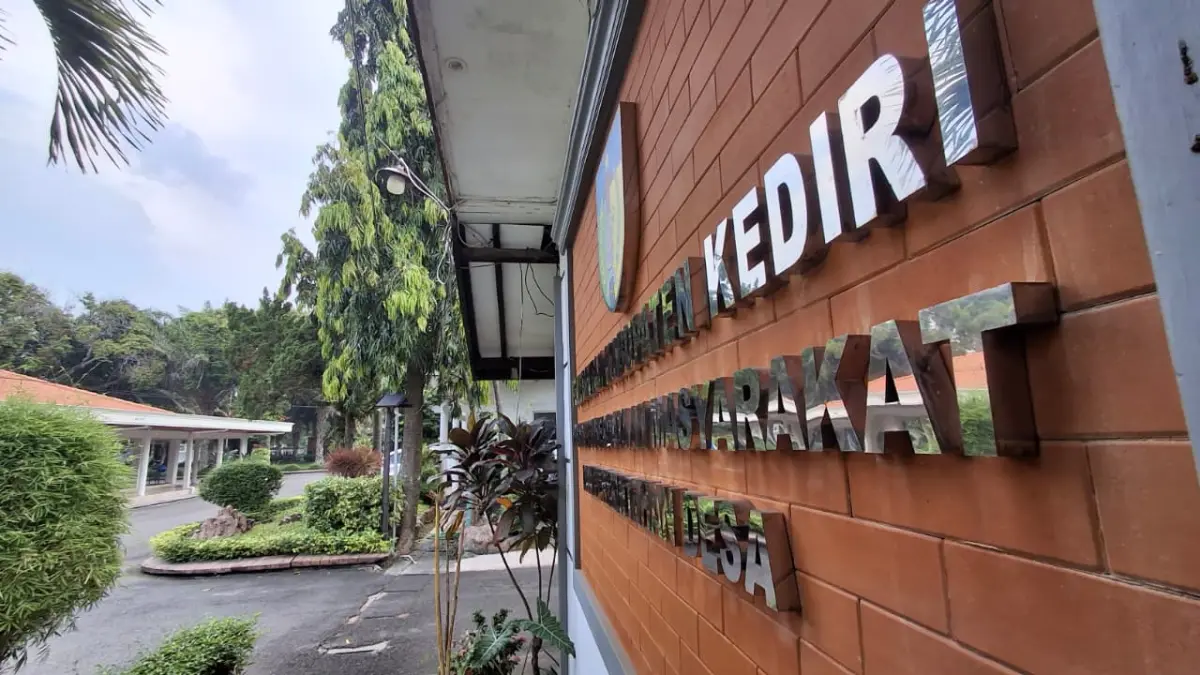 Kantor DPMPD Kabupaten Kediri di kawasan Pendopo Pemkab Kediri. (Foto Asad MS)
