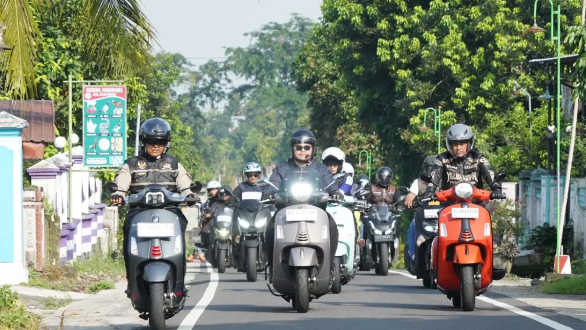 Momen saat forkopimda lakukan social riding.
