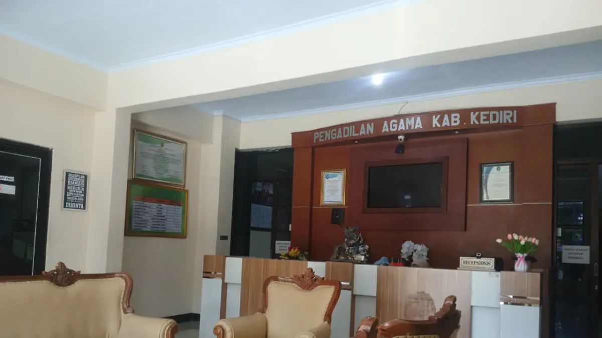 Ruangan resepsionis Pengadilan Agama Kabupaten Kediri (Foto : Imam Fathoni/JPRK)