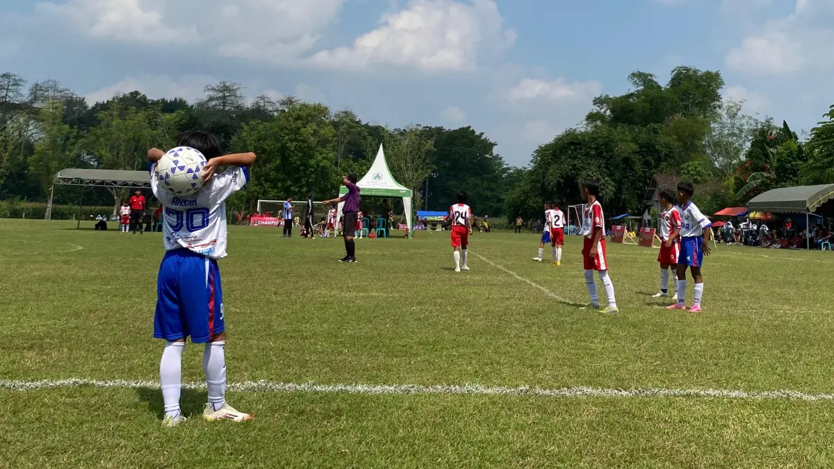 Piala Presiden U10 dan U12 di Kediri mulai digelar. (Emilia Susanti)