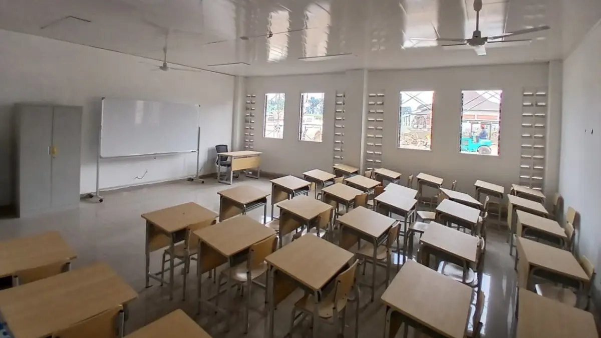 Ruang kelas bangunan SR Plosokidul, Plosoklaten. (Foto dokumen PT Nindya Karya)