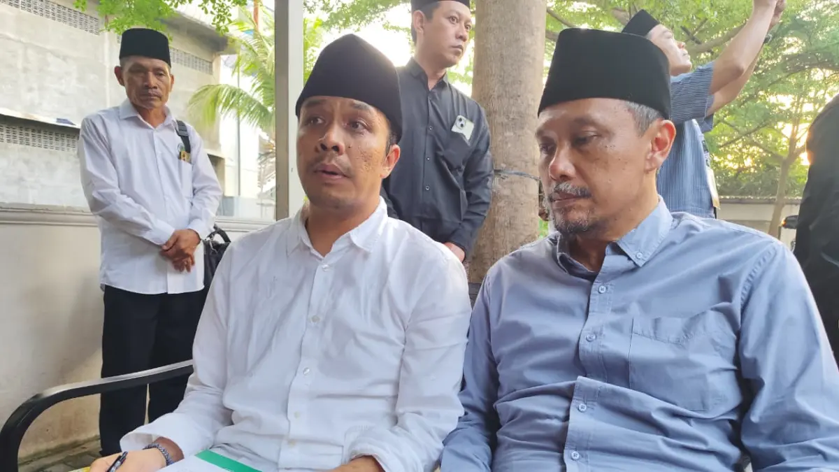 Gus Kautsar saat memberikan keterangan pers. (Asad MS)