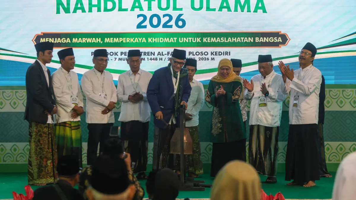 Musyawarah Nasional (Munas) Alim Ulama dan Konferensi Besar (Konbes) Nahdlatul Ulama (NU) 2026 resmi dibuka di Pondok Pesantren Al Falah Ploso, Kecamatan Mojo, Kabupaten Kediri, Sabtu (20/6) malam. (WAHYU ADJI/JPRK)