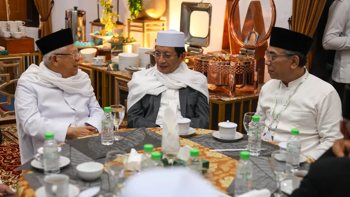  Para tokoh besar NU ketika mengikuti pembukaan Munas-Konbes PBNU di Ploso, Mojo, Kabupaten Kediri. (Foto: Wahyu Adji)
