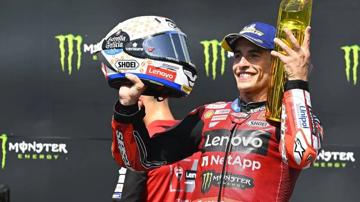 Marc Marquez kembali menunjukkan mental juara dengan memenangkan MotoGP Ceko 2026 di Brno