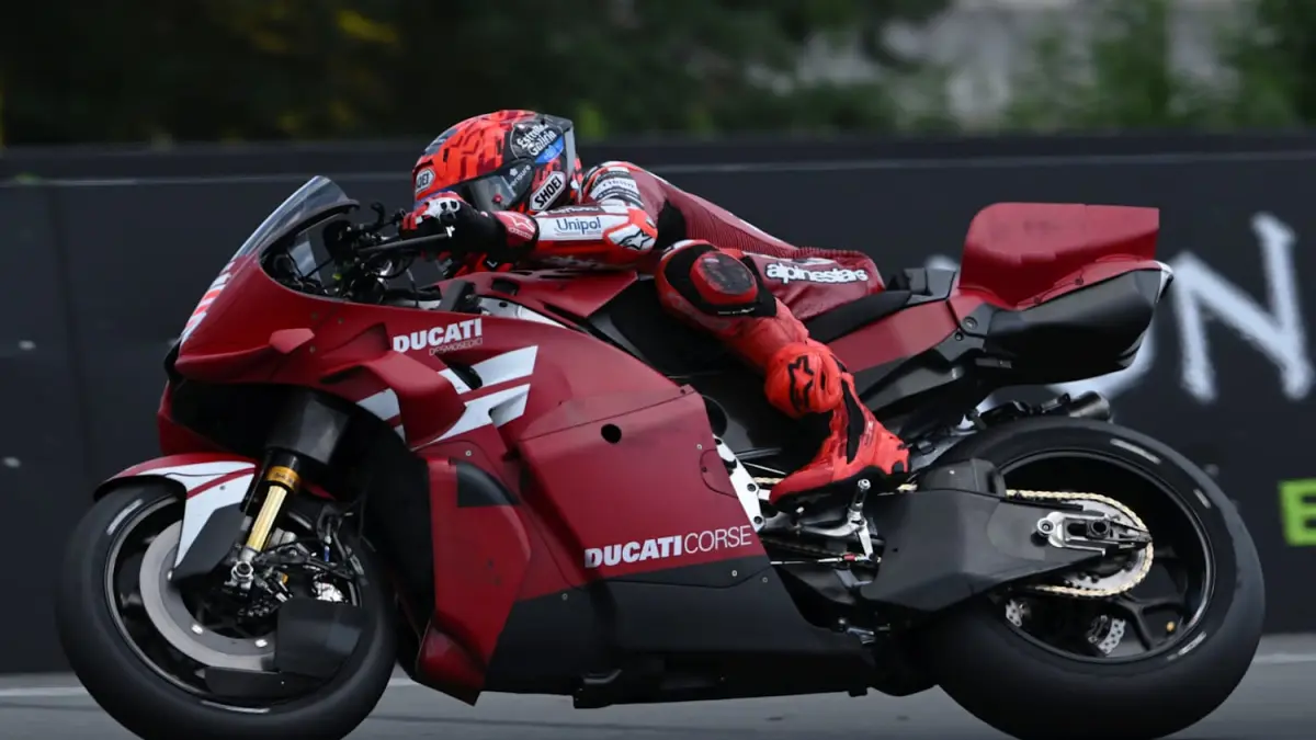 Marc Marquez saat tes Desmosedici 850cc di Sirkuit Brno
