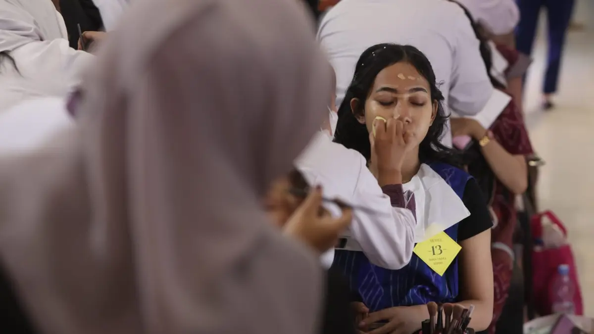 Puluhan Peserta Adu Skill di Teen Make Up Challenge Kediri Beauty Fest 2026. (Wahyu Adji)