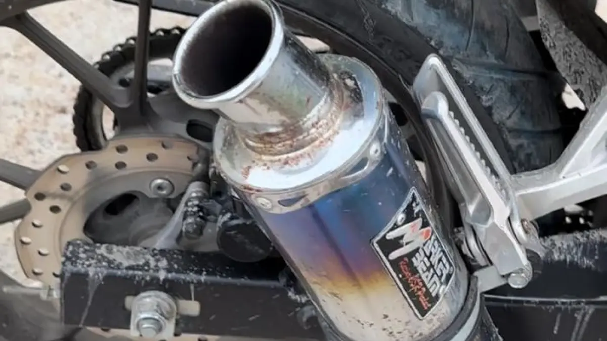 Ilustrasi knalpot motor brong (Sumber Foto : otomotifnet.com)