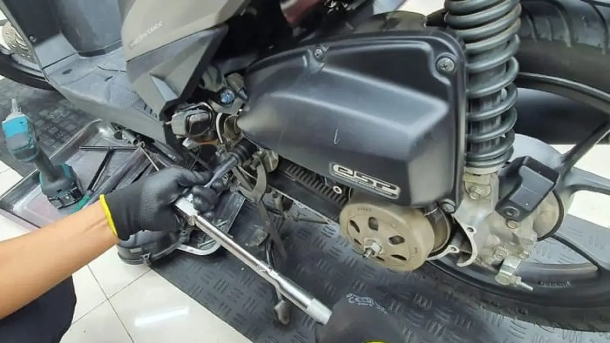 Perawatan motor dikala musim kemarau (Sumber Foto : gridoto.com)