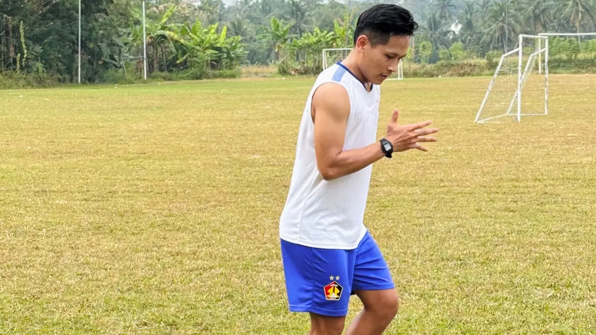 Yoga Adiatama saat menjalani pemulihan cedera ACL.