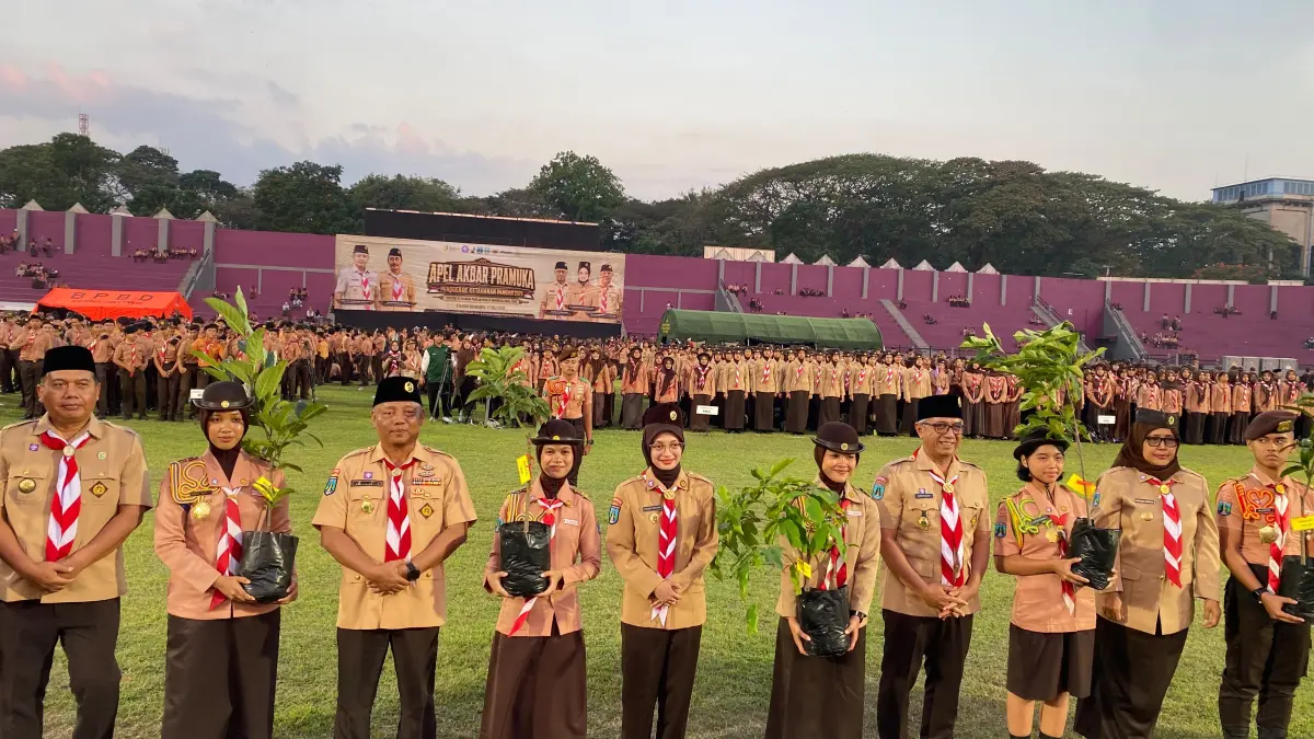 Walikota Kediri Vinanda Prameswati di acara apel akbar pramuka gerakan ketahanan pangan 2026. (Hilda Nurmala/JPRK)