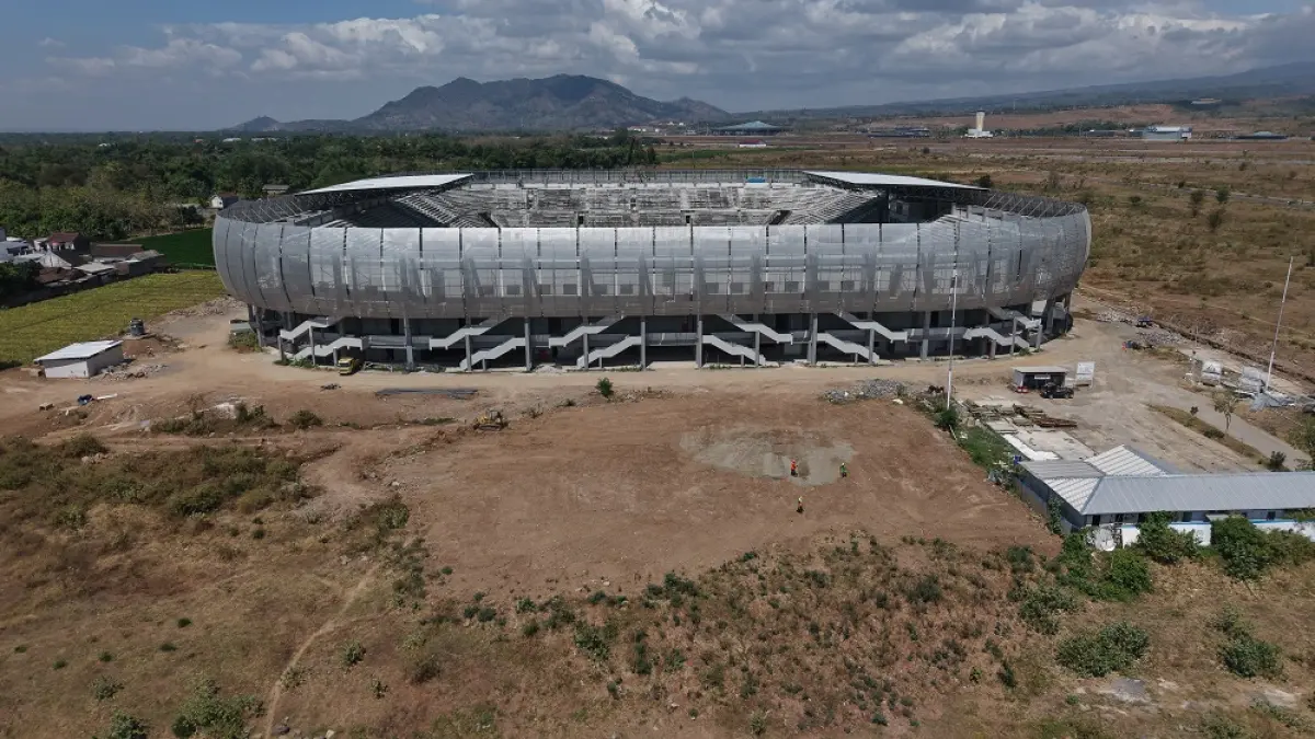Stadion GDJ dipoter dengan drone. (Foto Wahyu Adji)