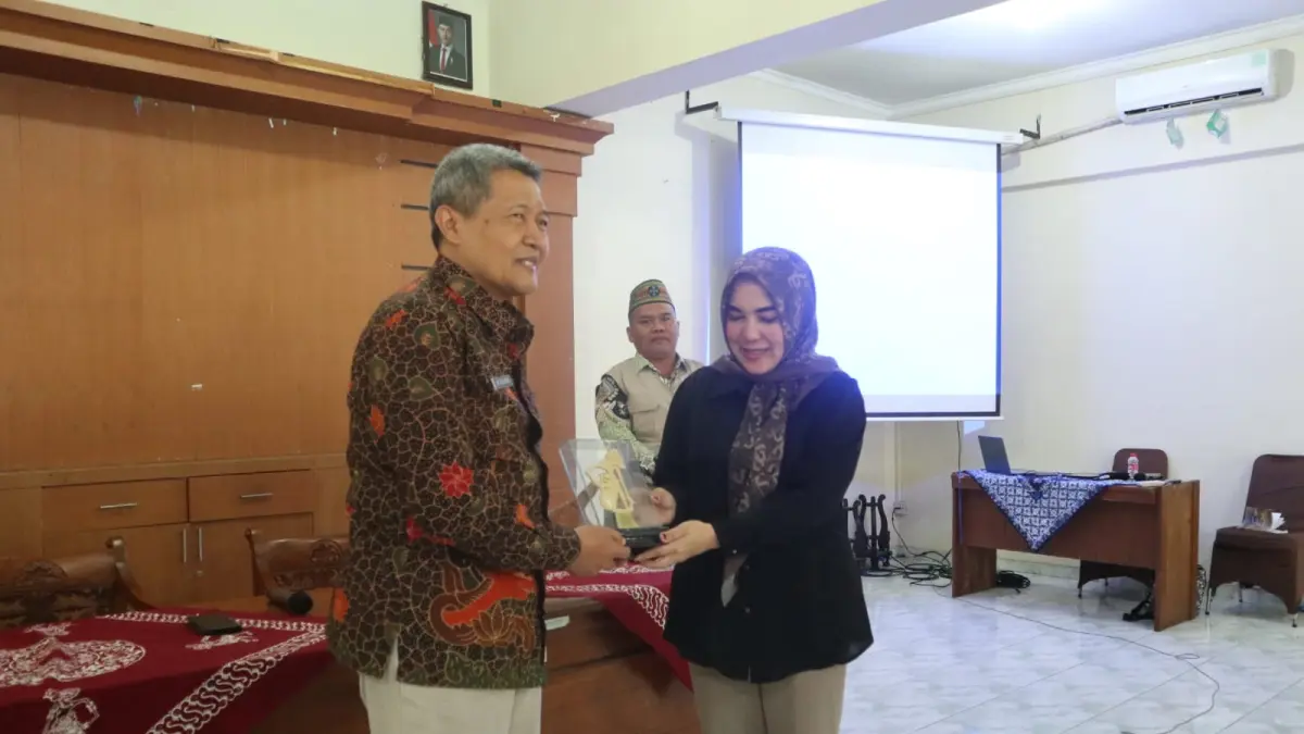 Sekda Kabupaten Kediri Matangkan Persiapan Embarkasi Haji Dhoho. (ASAD MS)