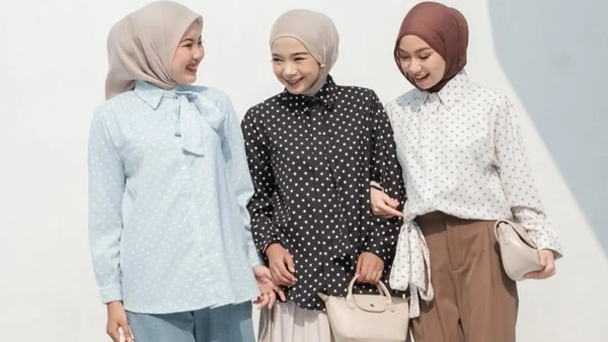 Ilustrasi outfit polkadot. (Sumber : Dok. Instagram @kamila.wardrobe)