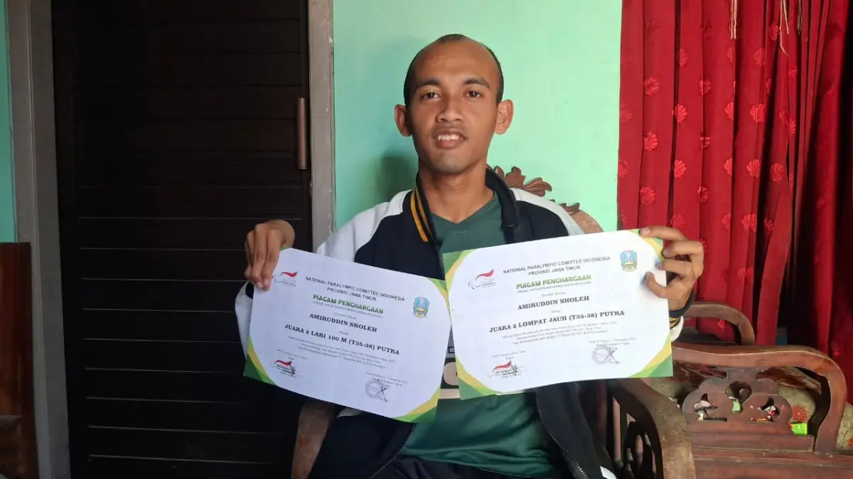 Sosok Amiruddin Sholeh Atlet Cerebral Palsy yang Menjuarai Berbagai Nomor Atletik. (Foto Asad MS)