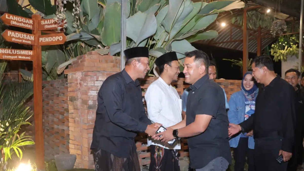Kapolres Kediri bersama Wakapolres dan jajaran PJU saat bertemu dengan PKDI. (Foto Polres Kediri)