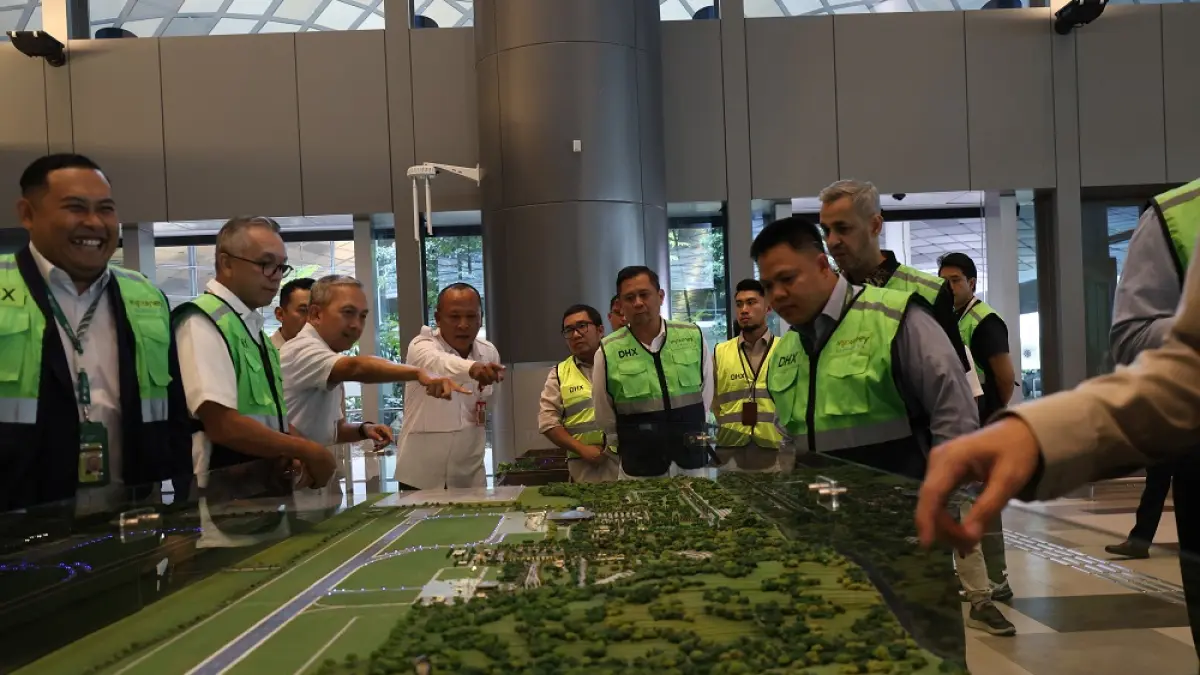 Kemenhaj bersama Saudia Airlines ketika melakukan kunjungan ke Bandara Dhoho Kediri dalam rangka persiapan penerbangan haji 2027.(Foto Wahyu Adji)