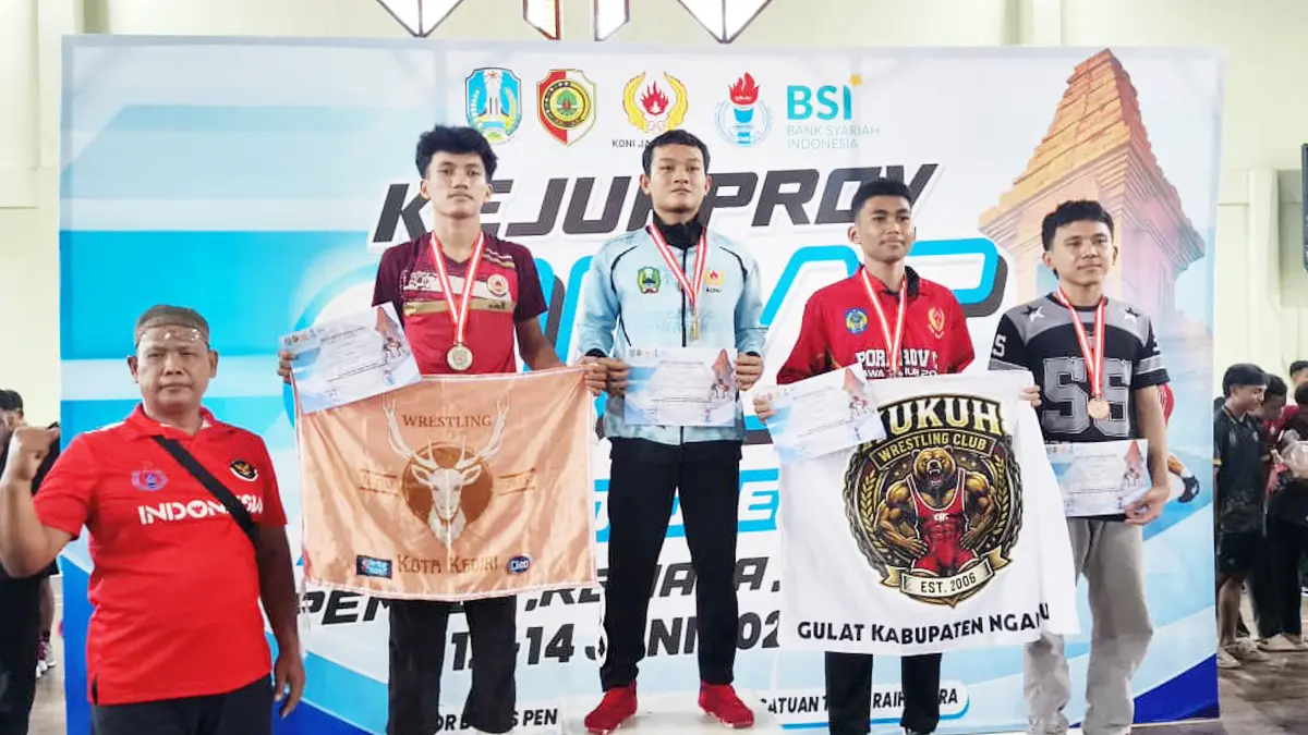 Atlet gulat dari Kabupaten Kediri berhasil mendapat juara pertama dalam ajang kejuaraan provinsi (kejurprov).