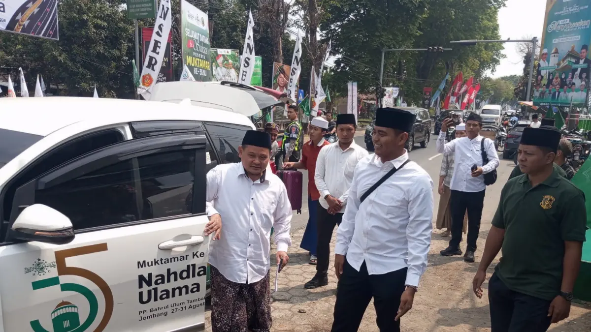 Panitia lokal Muktamar saat lakukan persiapan. 