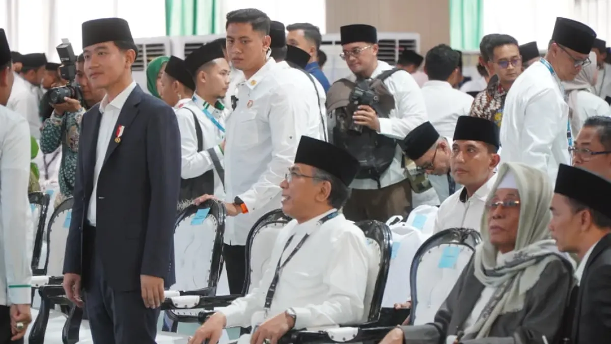Suasana Muktamar NU ke-35 di Tambakberas Jombang dihadiri Wapres Gibran dan ulama sepuh NU. (ASAD MS)
