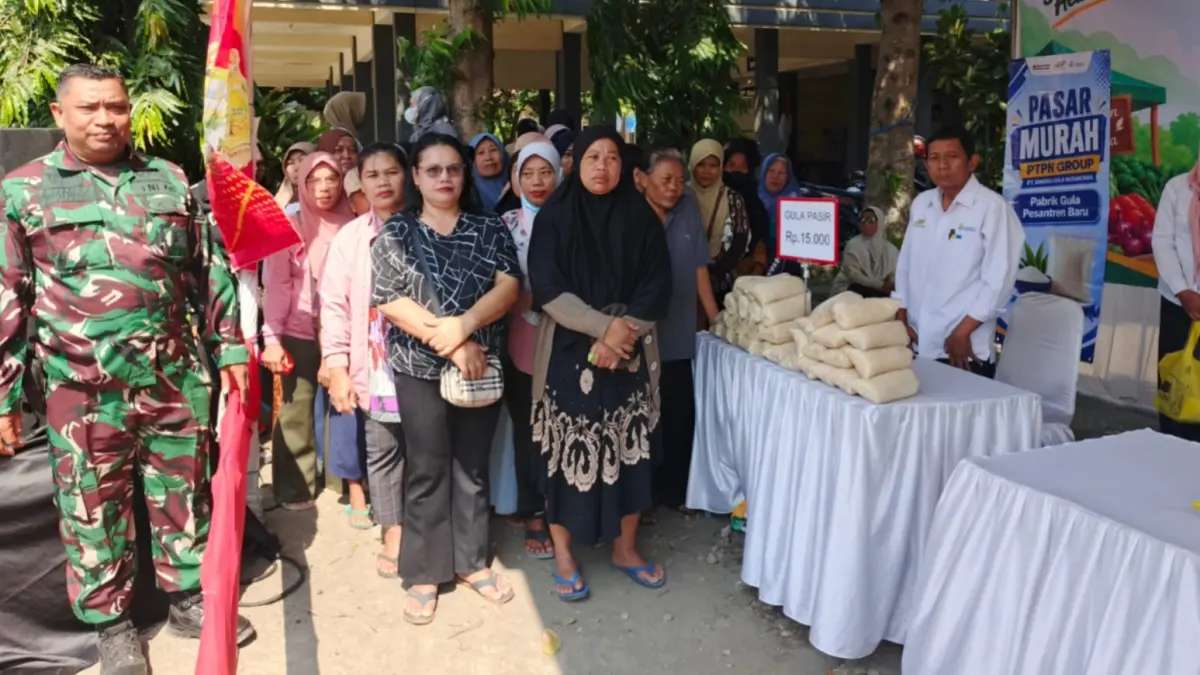 PG PESANTREN BARU UNTUK JPRK
SINERGI: PG Pesantren Baru berpartisipasi aktif dalam program Pasar Murah di wilayah Kota maupun Kabupaten Kediri.
