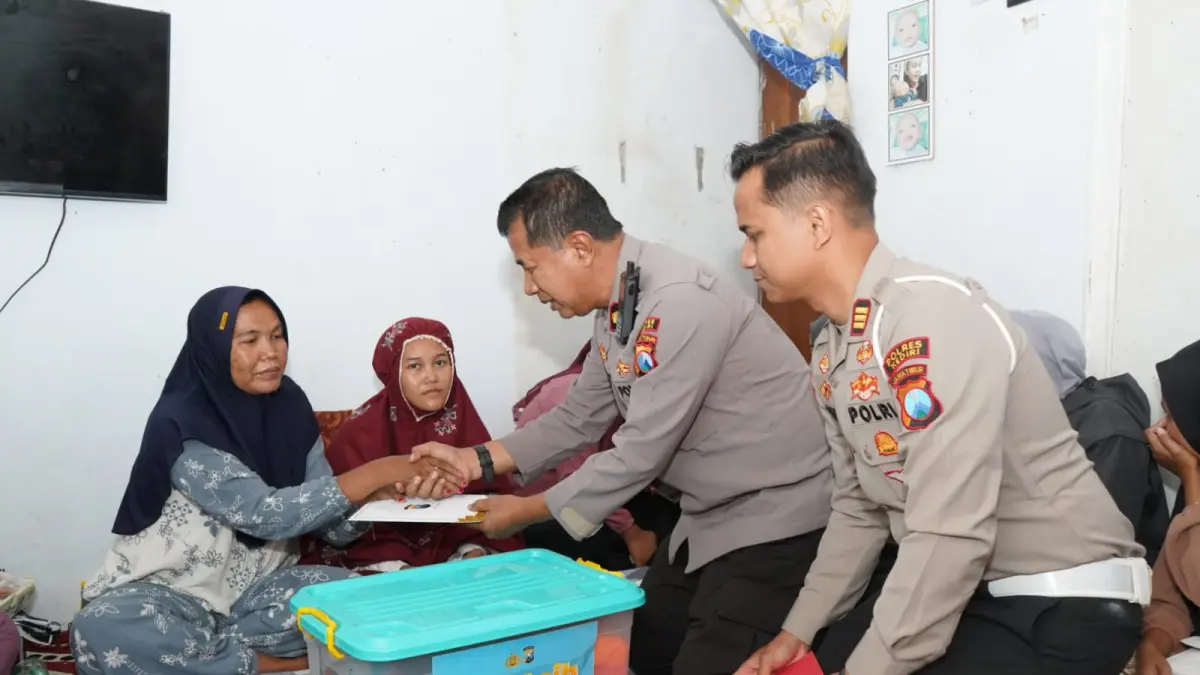 Polres Kediri Sambangi Keluarga Korban KMP Virgo Transport 8 di Mekikis.
