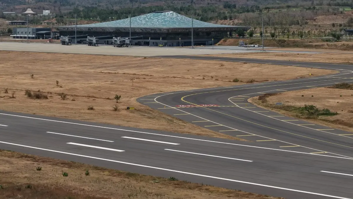 Runway Bandara Kediri. (foto Wahyu Adji)