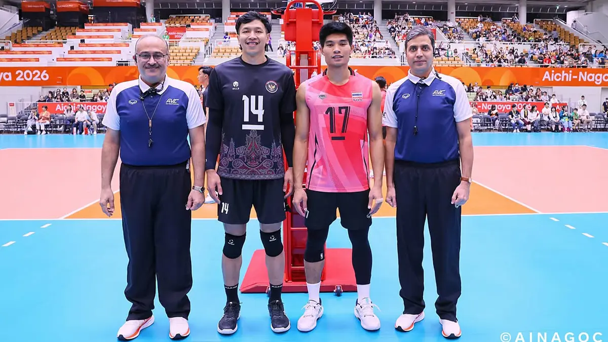 Timnas Voli Putra Indonesia dan Thailand dalam ajang Asian Games 2026. (FOTO: Instagram @avcvolley)