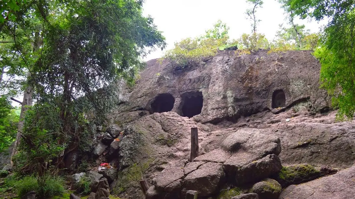 Goa Selomangleng, Salah Satu Wisata Sejarah Kediri yang Wajib Kamu Kunjungi