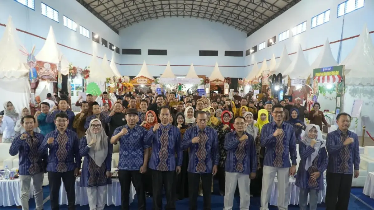 235 Mahasiswa PPG UNP Kediri Unjuk Gelar Karya Inovatif Projek Kepemimpinan 2026