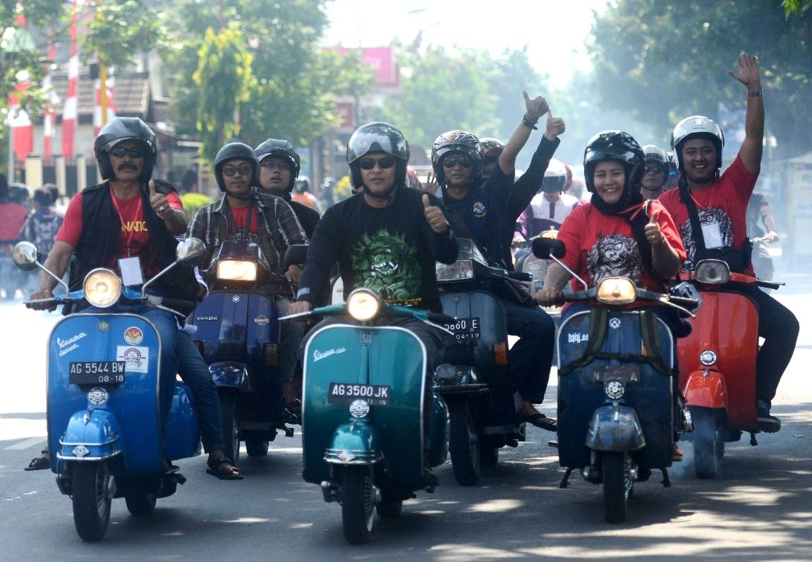 mas-abu-ikut-rolling-thunder-keliling-kota