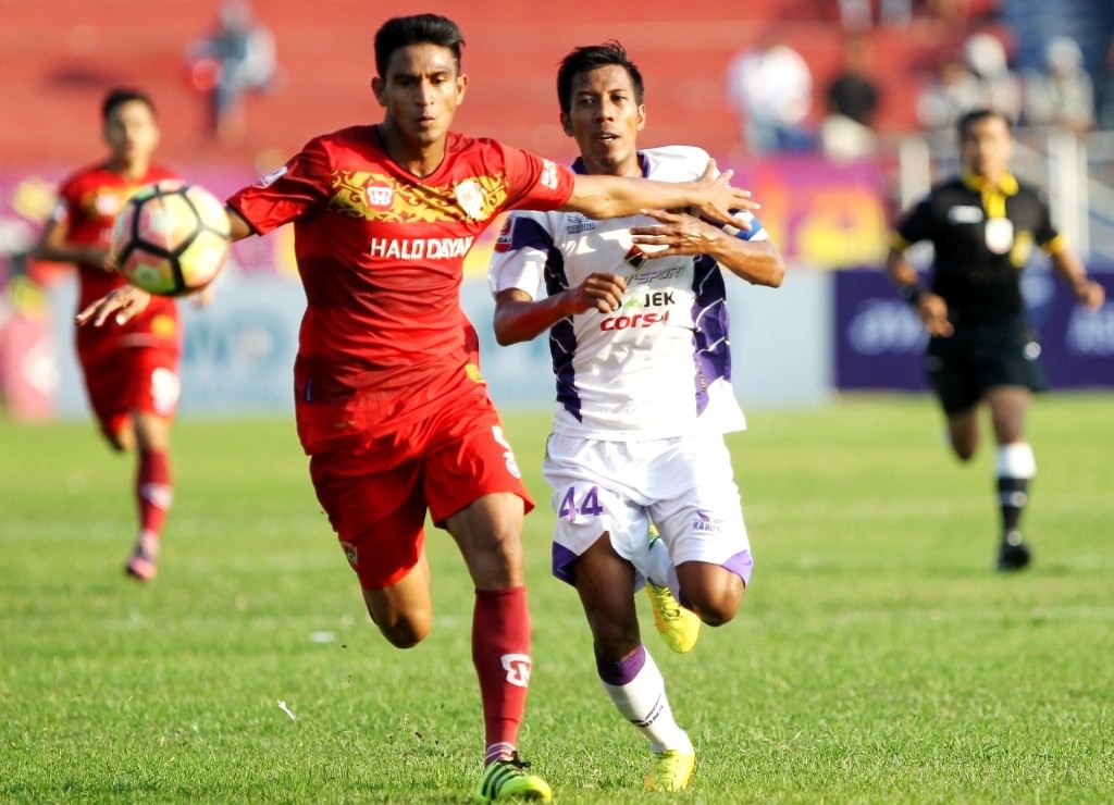 tiki-taka-ala-macan-putih