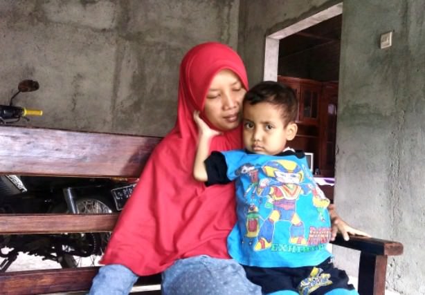 fahmi-syahrul-murid-tk-yang-berjuang-melawan-penyakit-kelainan-usus