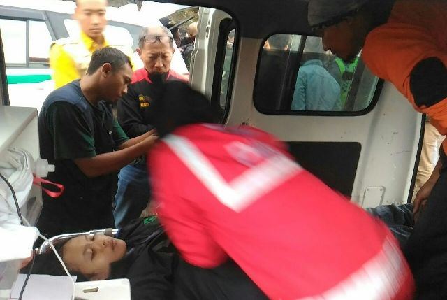 ketemu-karena-cahaya-senter