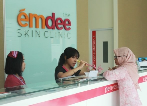 the-emdee-skin-clinic-klinik-kecantikan-terbaik-hadir-di-kota-kediri