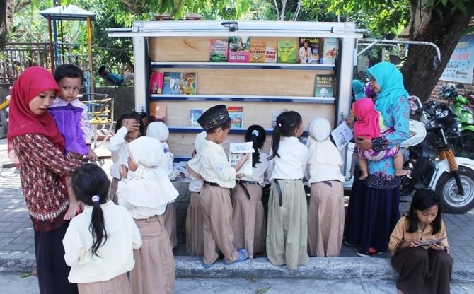 cara-warga-menumbuhkan-minat-baca-siswa-paud
